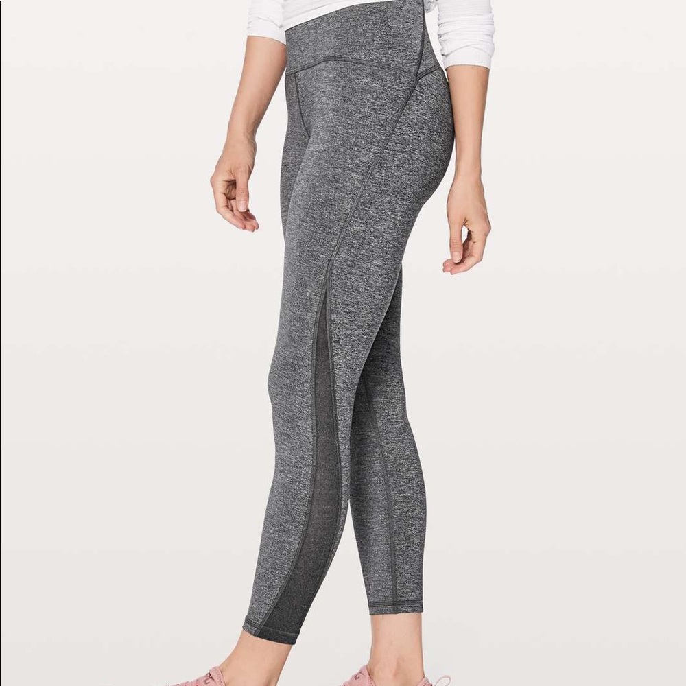 Lululemon train times 7/8 grey